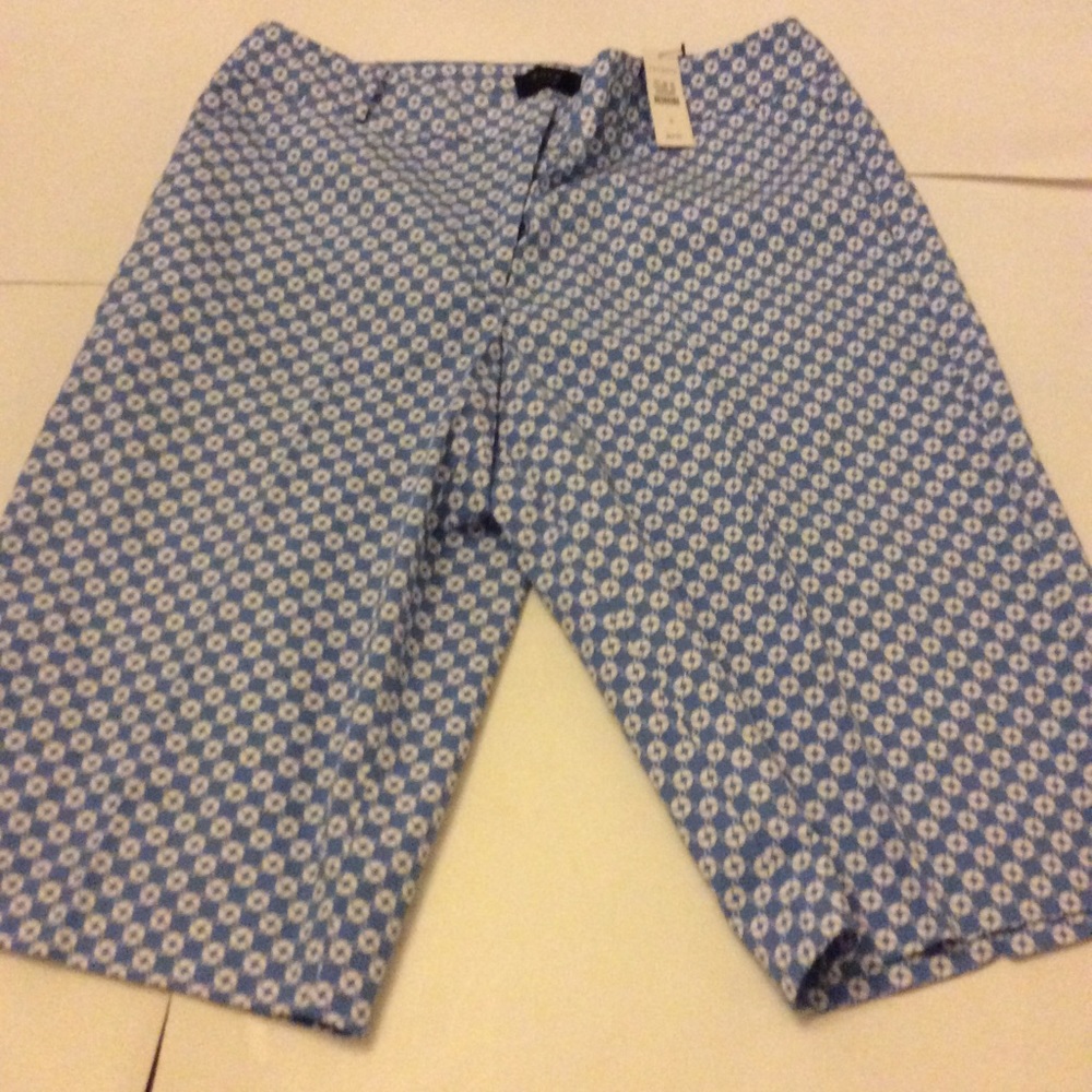 NWT Talbots 12 inch inseam Blue print shorts